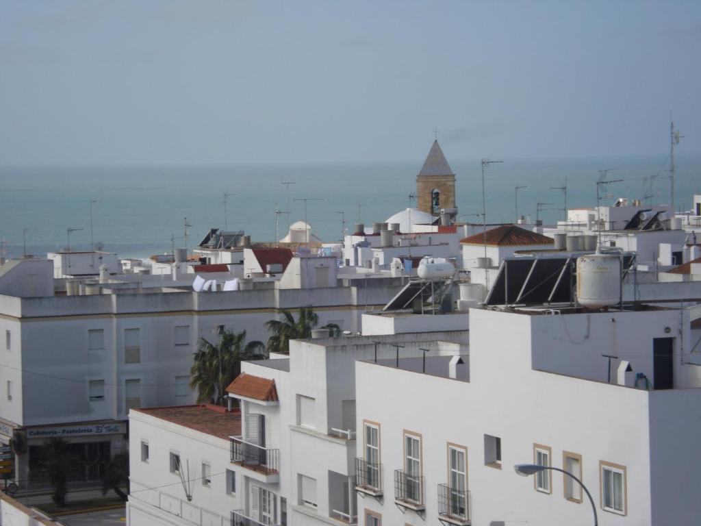 Hotel San Vicente - Centro Playa Кониль-де-ла-Фронтера Экстерьер фото